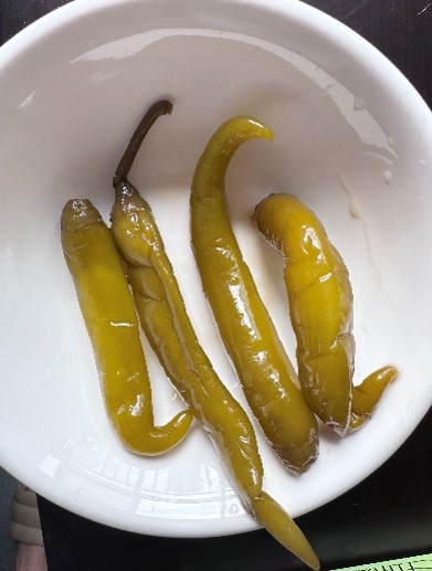 早餐时多吃了几根青泡椒